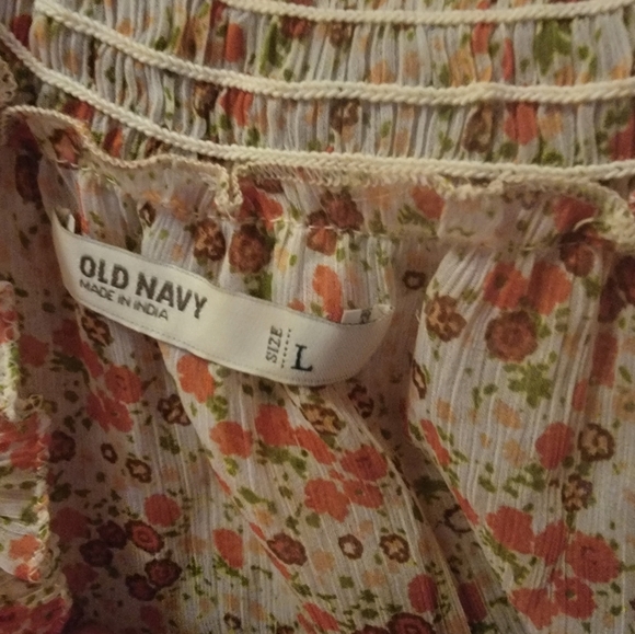 Top - Picture 2 of 2